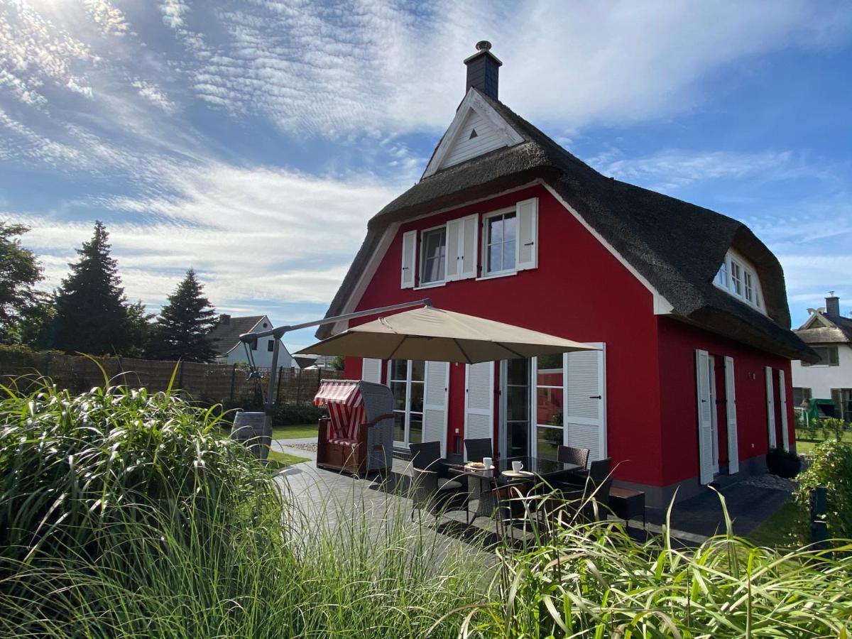 Fischer'S Ferienhaus Ruegen Mit Sauna Und Kamin Ummanz Exterior photo